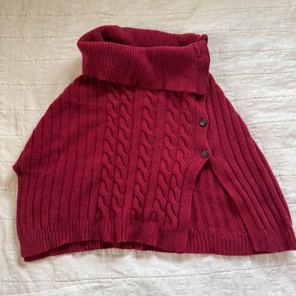 Garnet Hill Wool poncho • Size: M, L, XL - Picture 2 of 8